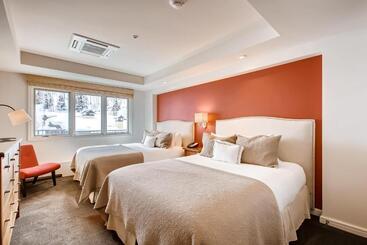 בית מלון כפרי Lodge Tower