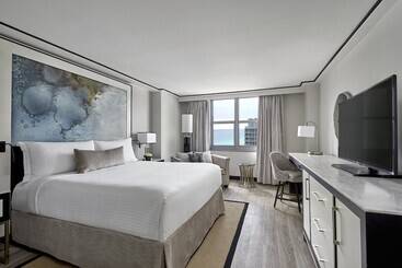 فندق Loews Miami Beach
