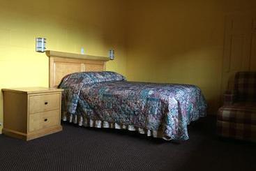 Lamplighter Motel