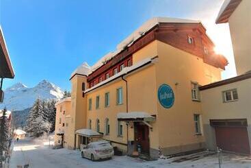 הוסטל Juhui Arosa