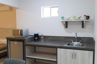 هاستل Magnolias Suites
