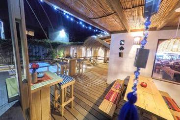 تختخواب و صبحانه Boutique La Mexicana Suites & Beach