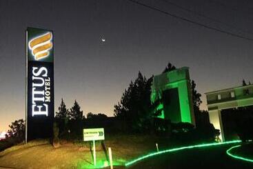 Hotel Ettus