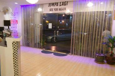 酒店 Green Town  And Resort Alor Setar