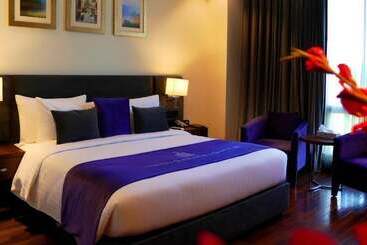 Indigo Heights Hotel & Suites