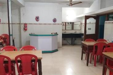 Отель Jagannath Inn