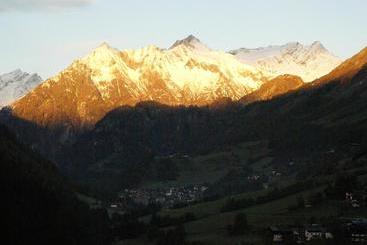 پانسیون Gastehaus Alpenruh