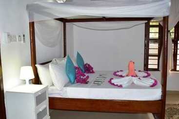 Mbv Hotel Annex Deluxe Suite