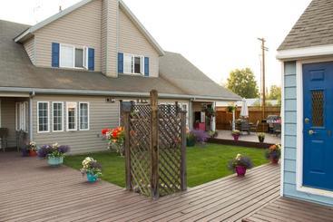 تختخواب و صبحانه Minnie Street Inn
