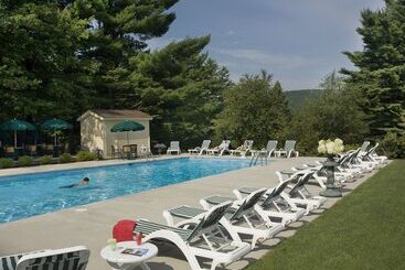 مبيت وإفطار The Manor On Golden Pond