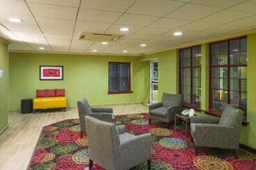 فندق Holiday Inn Express Frazer   Malvern, An Ihg