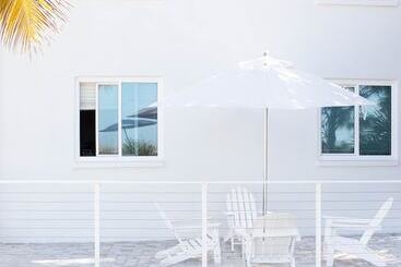 모텔 The Molloy   Treasure Island Suites & Cottages