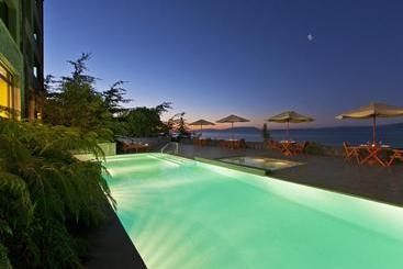 هتل Villarrica Park Lake By Enjoy