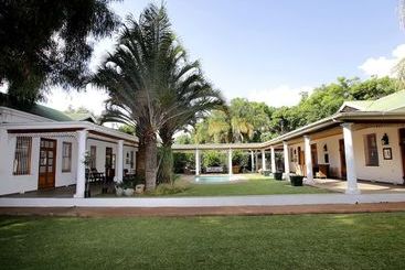 بنسيون Lawley House