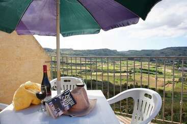 آپارتمان‌های توریست‌ها Ta Danjela 4 Bedroom Villa With Private Pool