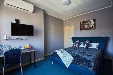 Imotel Cooma
