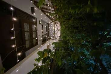 פנסיון Westeros House