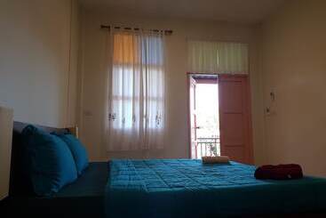 펜션 Benjapirom Private House