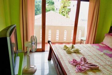 پانسیون Pott Guesthouse