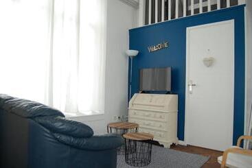 茅舍 Le Comptoir Des Ecoliers