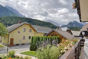 ペンション Apartments And Rooms Banić