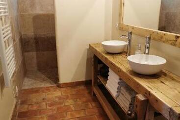 ペンション Les Anes De Petit Jean