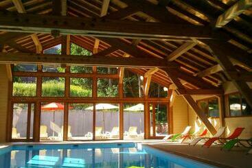 דירות לתיירים Résidence Le Jarbay