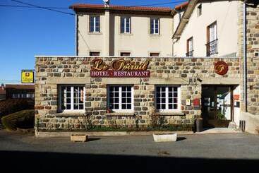 فندق Hôtel Restaurant Le Foirail