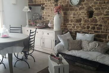 بنسيون Chambres D Hôtes La Clef Des Champs