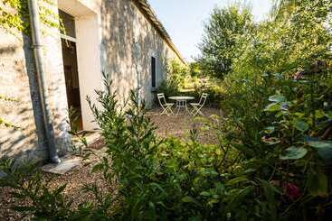 ペンション Chambres D Hôtes La Ferme Du Grand Launay