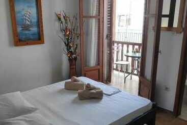 پانسیون Skiathos Elit