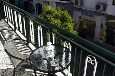 آپارتمان Albertos House