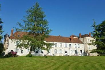 ベッドアンドブレックファースト Château De Cuisles