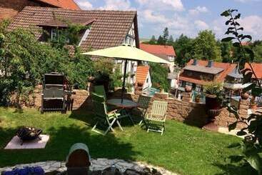 Жильё для туристов Casa Verde   Gästehaus Am Edersee