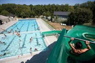 Отель Camping Le Parc De Vaux