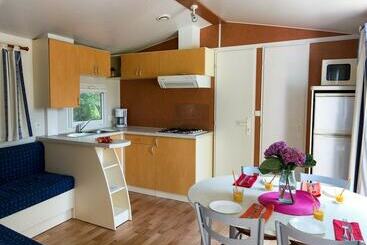 Отель Odésia Vacances Camping Le Grand Lac