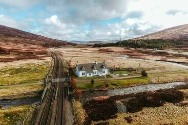 Balsporran Bed And Breakfast