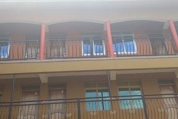 پانسیون Elite Lodge