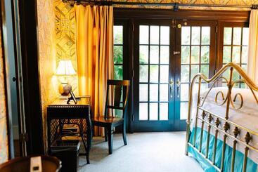 فندق The Morehead Inn