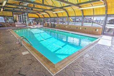 ホテル Club Wyndham Newport Onshore