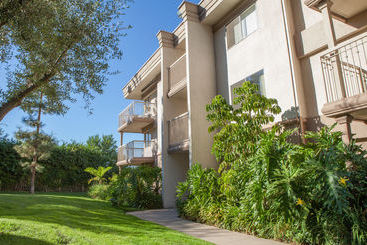 Avalon Toluca Hills by Oakwood
