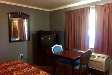 Oasis Motel