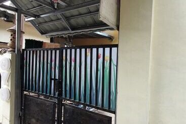 酒店 Murni Homestay By Oyo Rooms