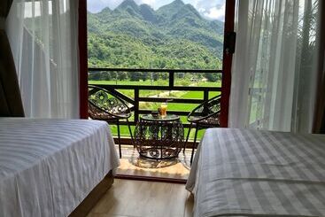 پانسیون Jomo House Mai Chau