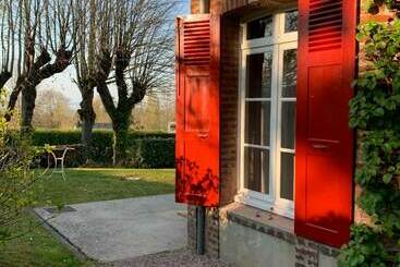 Пансион La Villa Des Rosiers