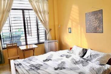 پانسیون Stay House