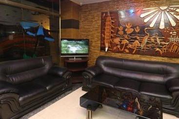 هتل Grand Beach Resort