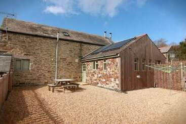 بيت ريفى Merlin Farm Daymer And Treyarnon