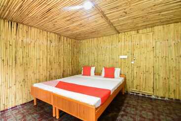 بنسيون Reva Camps By Oyo Rooms