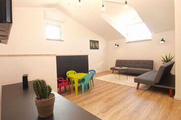 관광객 아파트 Apartment 1634